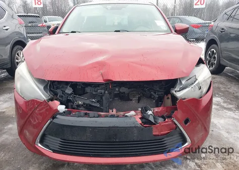 2018 Toyota Yaris Ia z USA, uszkodzony, nr VIN 3MYDLBYVXJY309651